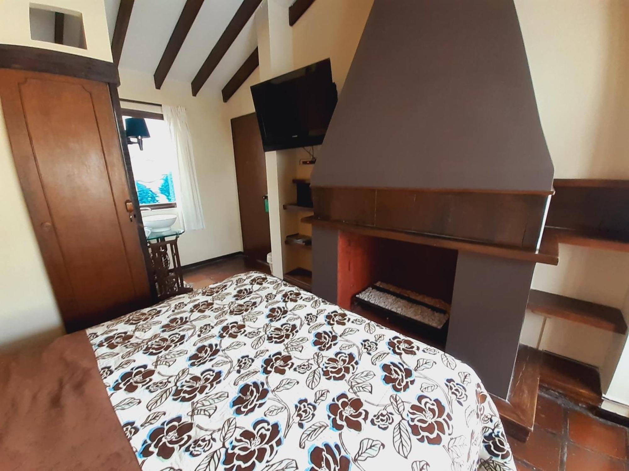 Ayenda Mountain Hostels מניזאלס מראה חיצוני תמונה